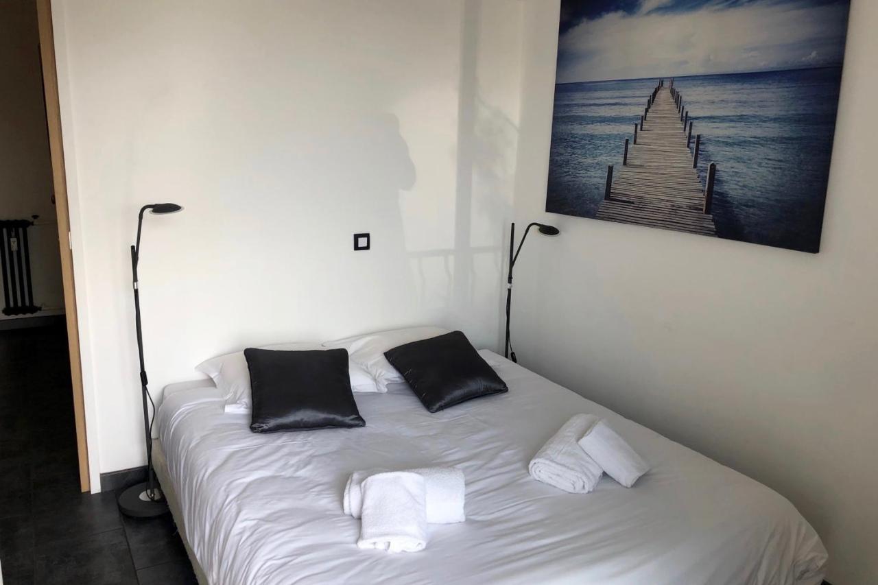 Cosy 42m With Balcony View And Wifi Apartamento *
